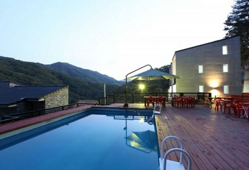Hotel Dongducheon Sosul Pension