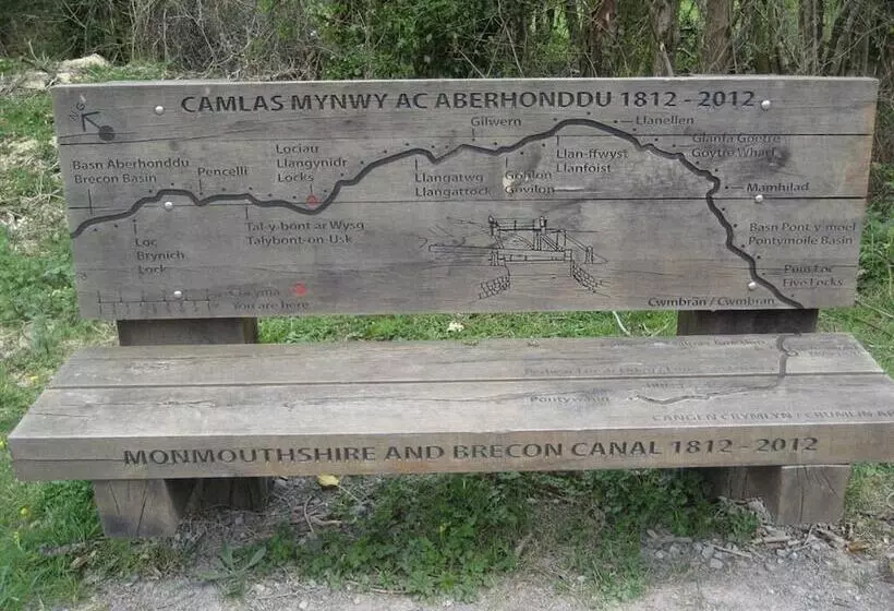 Hotelli Cae Y Rhedyn Annexe