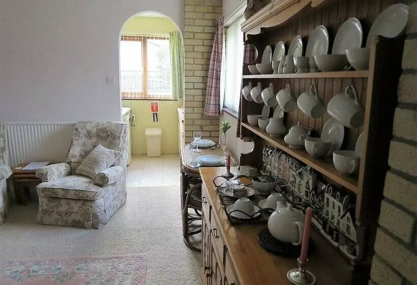 Hotelli Cae Y Rhedyn Annexe