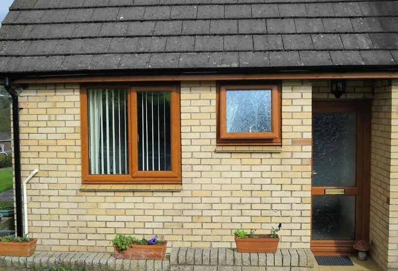 Hotelli Cae Y Rhedyn Annexe