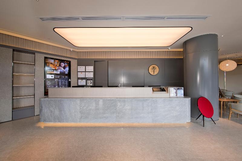 Ji Hotel Xiamen Convention And Exhibition Center California City Plaza