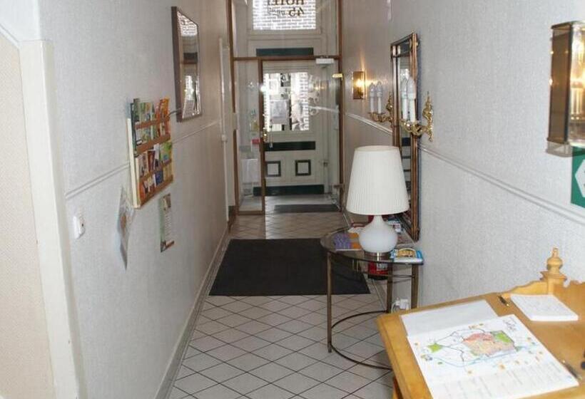 ホテル Alt Lüneburger Kutscherstuben