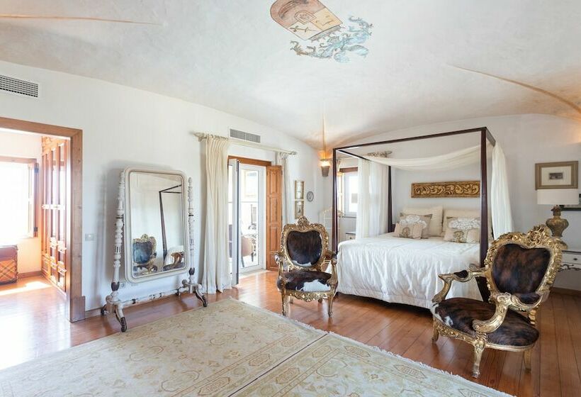 酒店 Rosa Estates: The Farmhouse & Stables