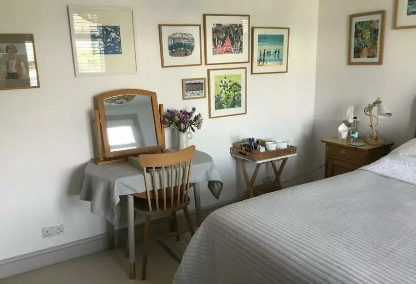 Number 19 B&b Chichester