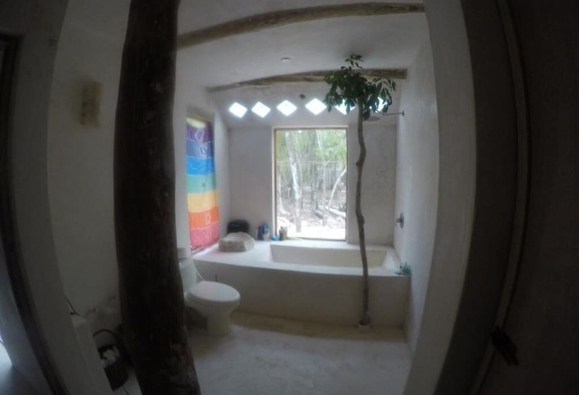 בית מלון כפרי Casa Nah Ku Hostel