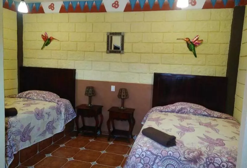 Hotelli El Sueño De Quetzalcoatl