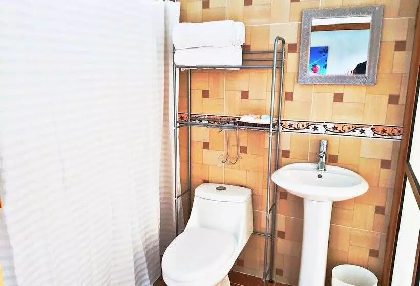 Hotelli Hacienda Los Dolores   Hostel