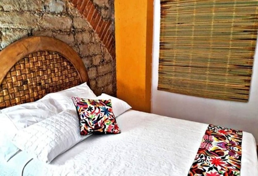 Otel Hacienda Los Dolores   Hostel