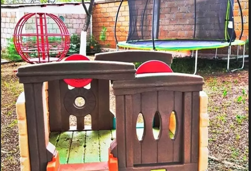 Hotelli Hacienda Los Dolores   Hostel