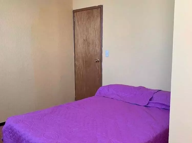 هتل Hostal Mejiquito San Marcos   Hostel