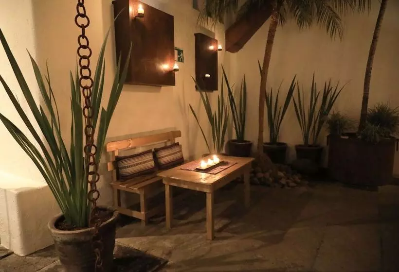 Hotelli La Dorada Town View