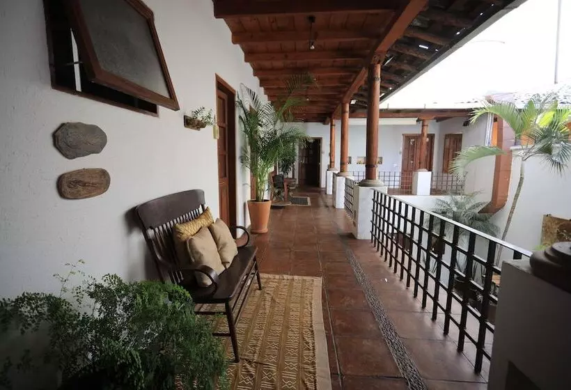 Hotelli La Dorada Town View