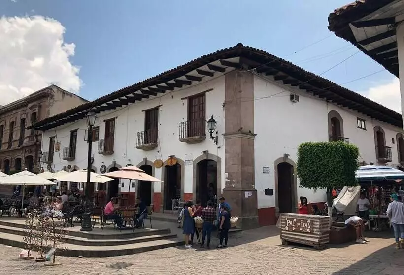 Hotelli La Dorada Town View