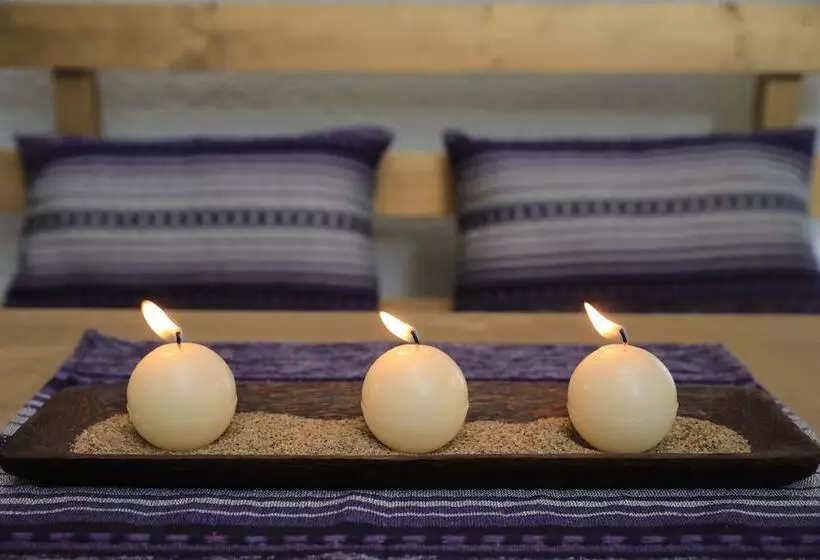 Hotelli La Dorada Town View