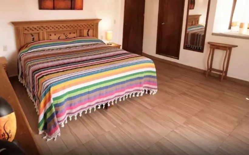 هتل Ma Petite Maison