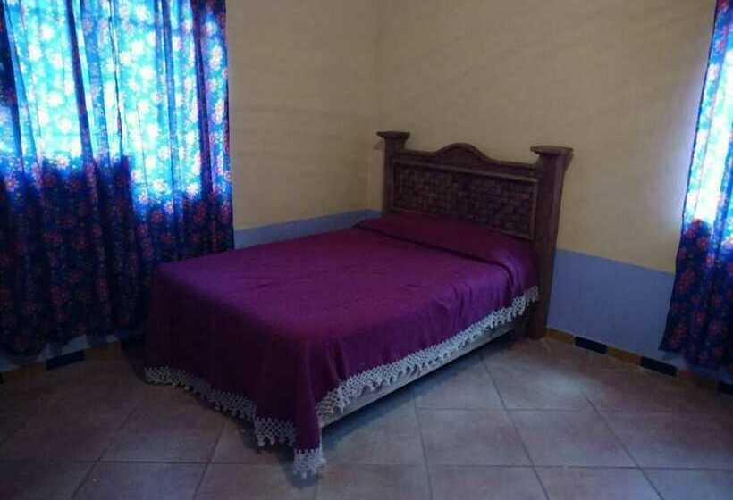 Otel Rancho Los Alamos