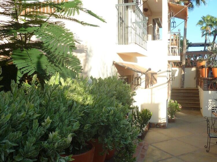 בית מלון כפרי The Suites By Villa Valentina