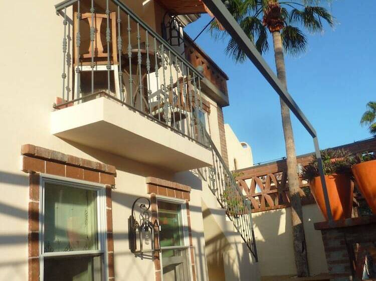 בית מלון כפרי The Suites By Villa Valentina