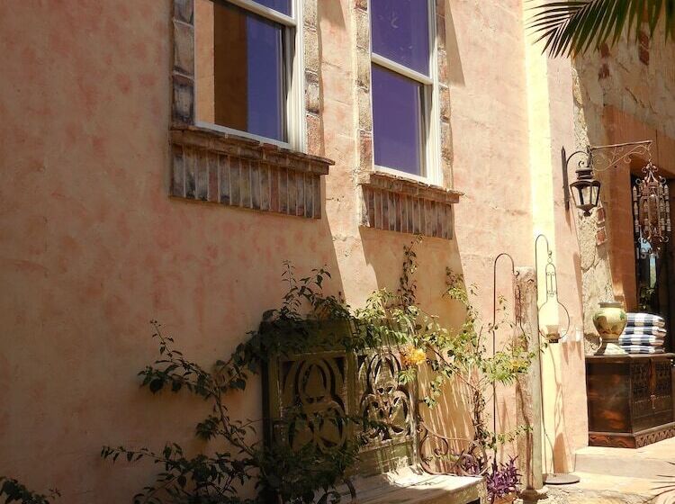 בית מלון כפרי The Suites By Villa Valentina