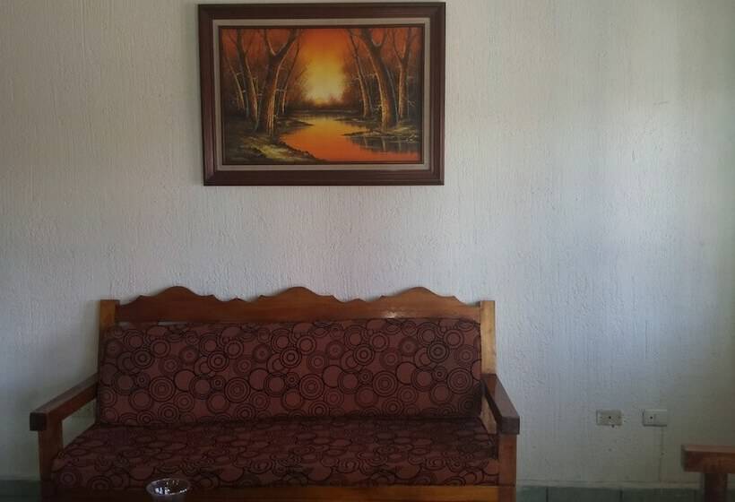 فندق Torre Marina