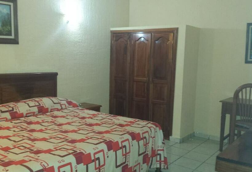 فندق Torre Marina