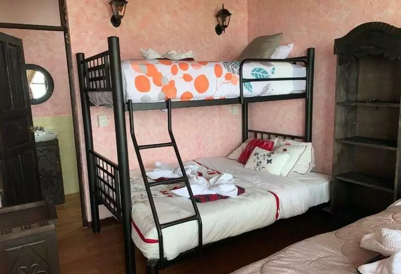 Y Apartamentos Don Moisés