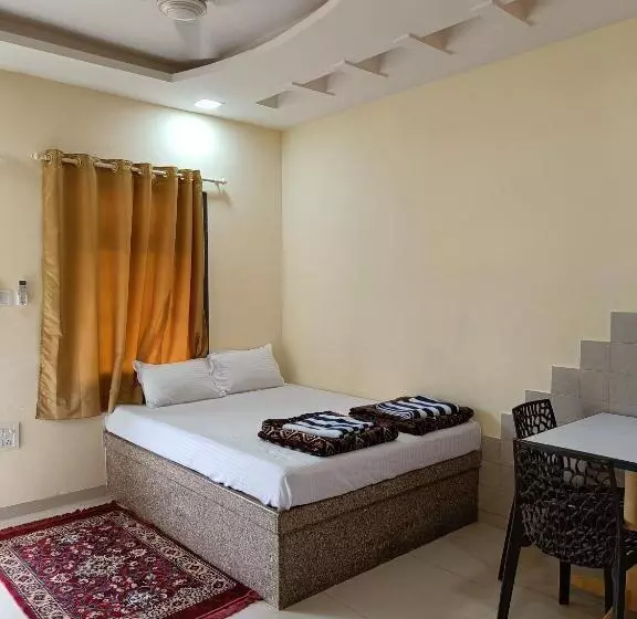 Giriraj Garden Resort, Alibaug