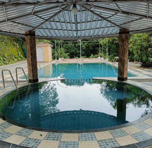 Giriraj Garden Resort, Alibaug