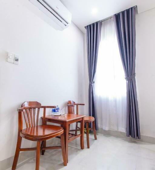 Bao Ngoc Hotel & Apt