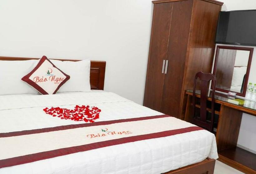 Bao Ngoc Hotel & Apt
