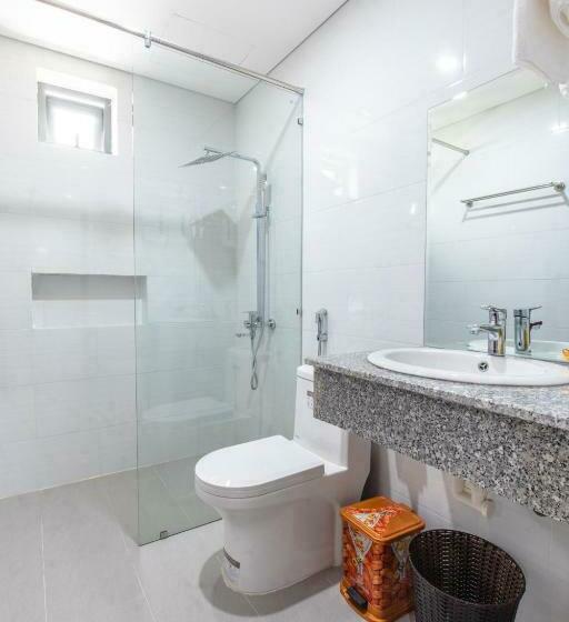 Bao Ngoc Hotel & Apt