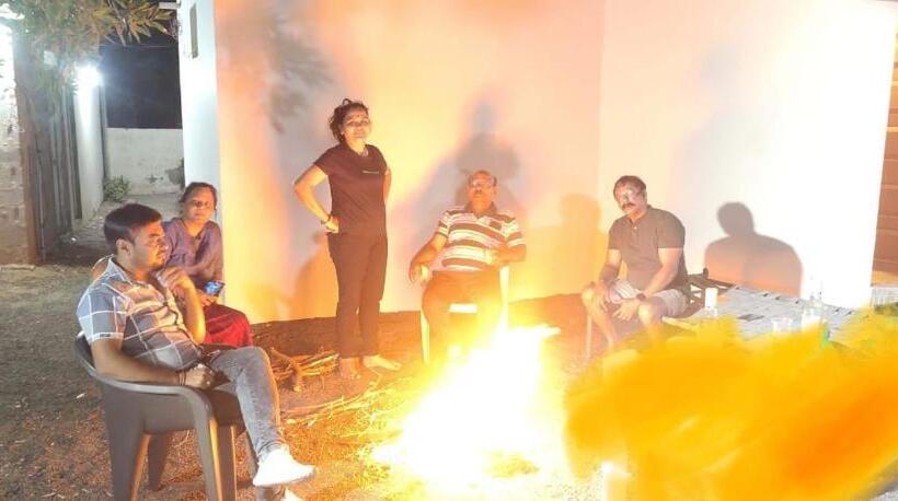 בית מלון כפרי Krishna Farm & Forest