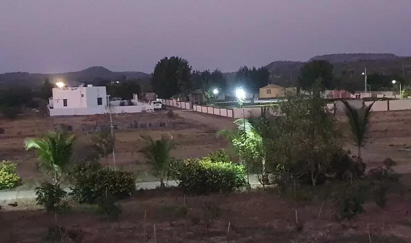 ホテル Krishna Farm & Forest