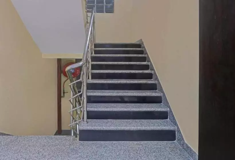 ホテル Prem Residency