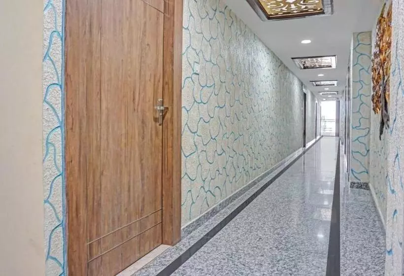 ホテル Prem Residency