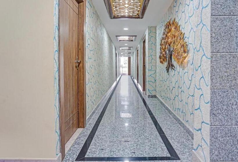 ホテル Prem Residency