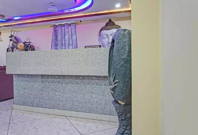 ホテル Prem Residency