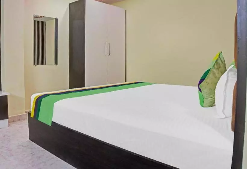 ホテル Prem Residency