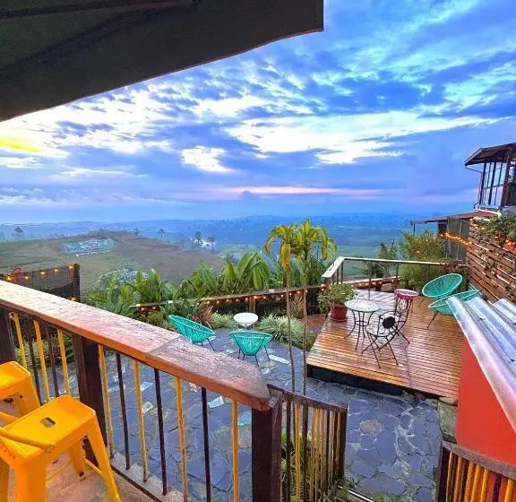 Majatalo La Puesta Del Sol