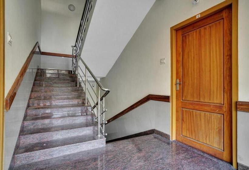 فندق Collection O Lala Homes