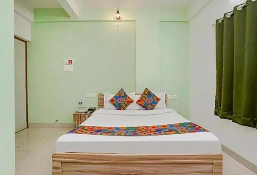 Super Hotel O Kharadi Pune