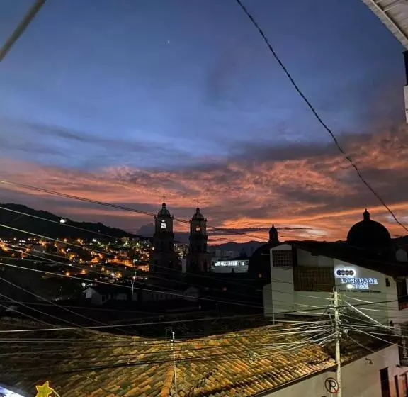 ペンション This Is Colombia Hostel