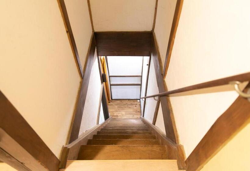 Bed and Breakfast Kizuna Guesthouse