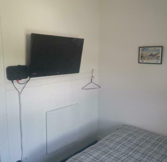 Dalwhinnie Old School Hostel