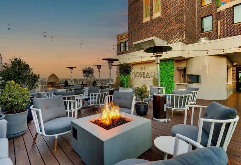 The Threefoot Hotel, Meridian, A Tribute Portfolio