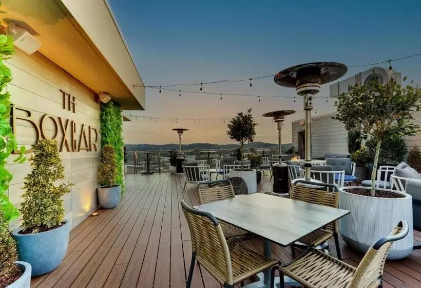 The Threefoot Hotel, Meridian, A Tribute Portfolio