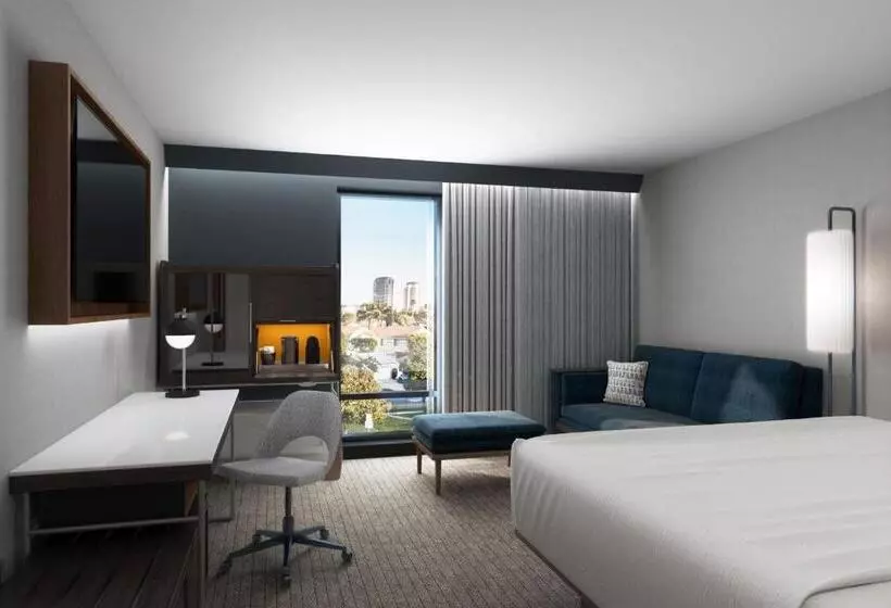 The Threefoot Hotel, Meridian, A Tribute Portfolio