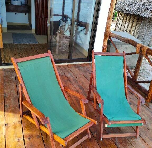 Mtende Beach Bungalow Océan View