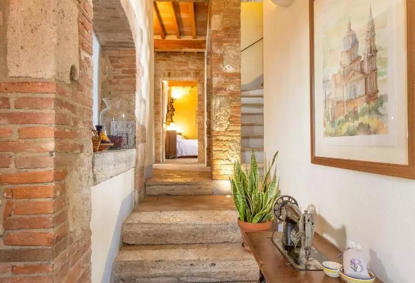 ペンション Locanda Del Vino Nobile, Montepulciano Rooms Ac, Wi Fi
