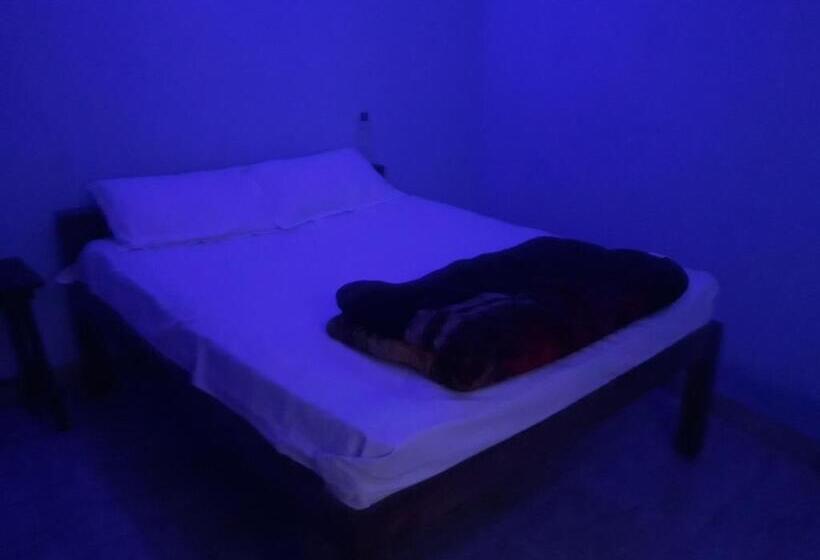 بنسيون Mahadev Guest House